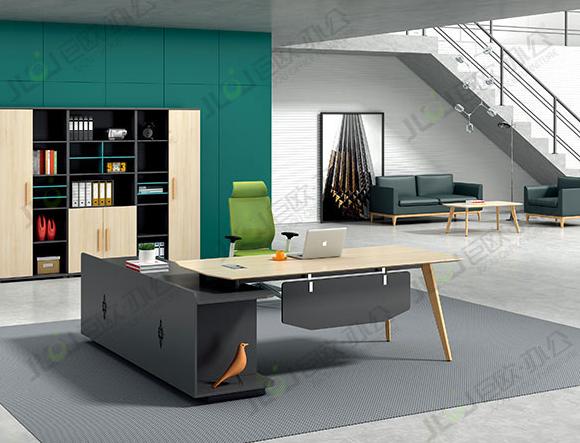 現(xian)代(dai)辦(bàn)公(gōng)傢(jia)具(ju)特性